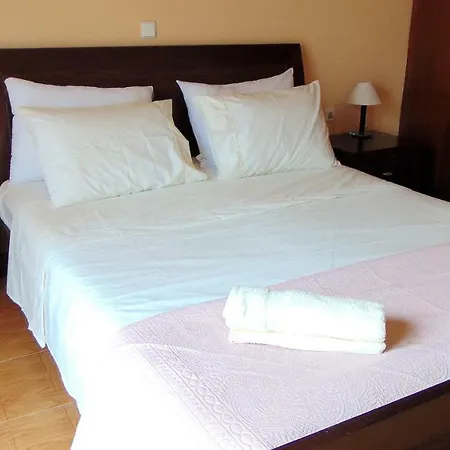 Summer Popi Kanakádes